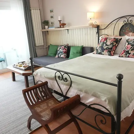 Apartamento Bucharest Central Studio Bucarest