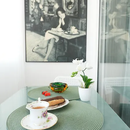 Bucharest Central Studio Apartment Bucharest