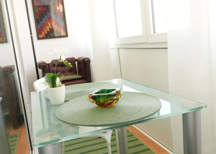 Bucharest Central Studio * Bukarest